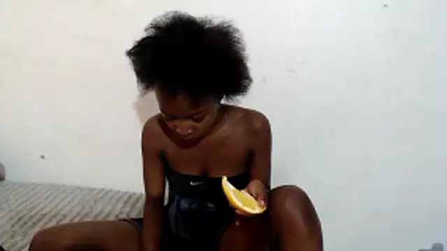 SexyPetite_22 webcam
