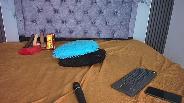 Zoe_Blake1 webcam