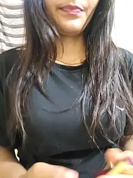 Live cam model Teri_lella broadcasting live
