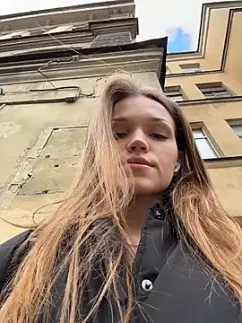StreetSquirt live sex cam