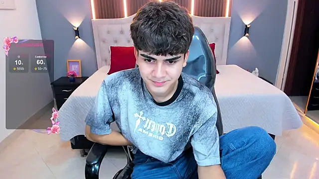 Tommy18__ webcam
