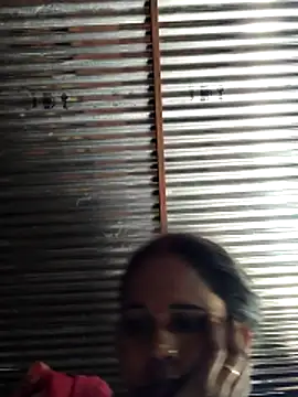 Pooja750 webcam