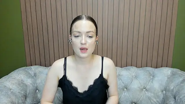 Mila_Richardson webcam