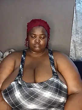 ChubbyLucia webcam