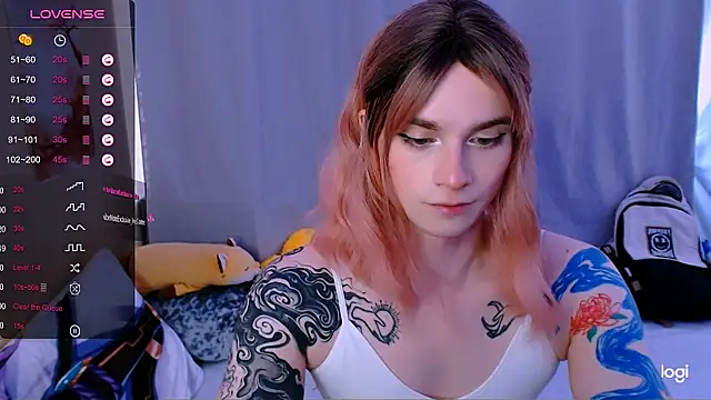 Alice_Hells webcam