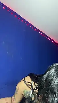 nikitadragunxxx (T young) - MAKE ME BE HIGH  IN THE WHITE PARTY