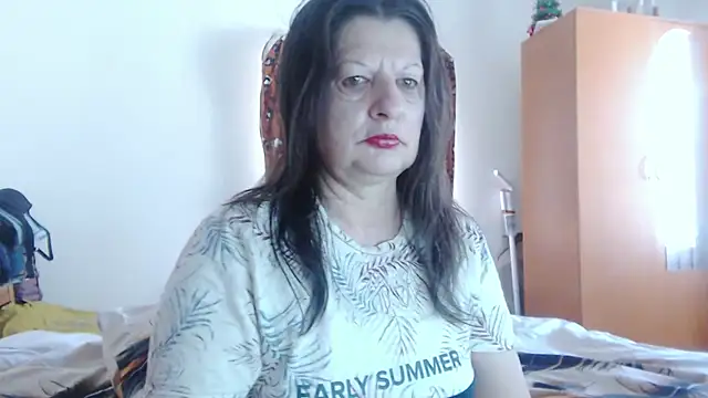 ExtasyMature webcam