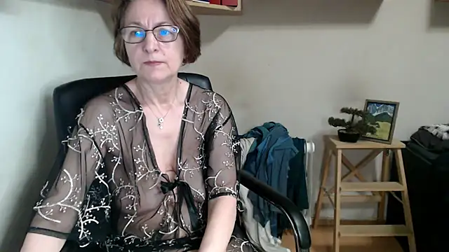 katemodel webcam
