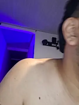 ORTIZ96hot webcam