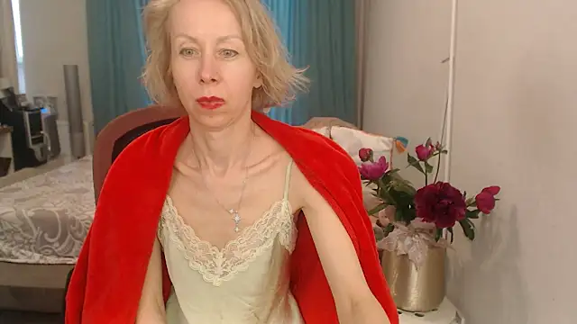 LuxuryNika webcam
