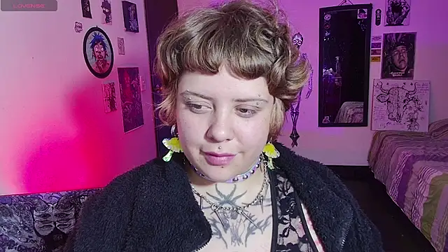 Sabrina_scarlett webcam