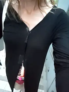 pink-mai (F milf) - みんなのリクエストなら💖ディルドで、あんあんしちゃおうかしら🤭