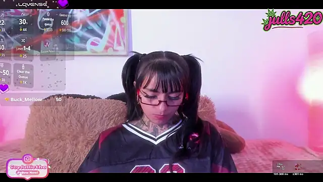 Julls420_ webcam