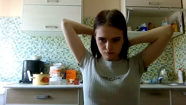KikiAmino webcam