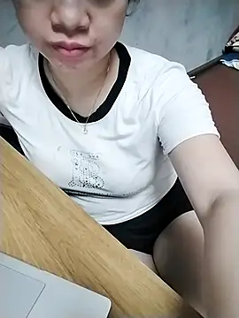 Girl_lovebaby webcam
