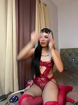 DanikaLovve webcam