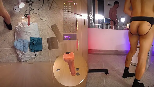 NoTopNoBot webcam