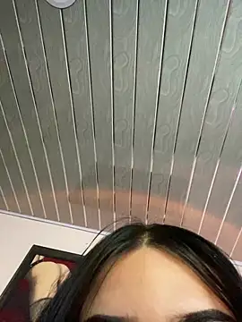 Lana_Hands webcam