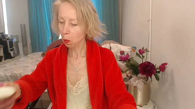 LuxuryNika webcam