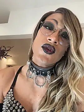 Lia_Jones77 webcam