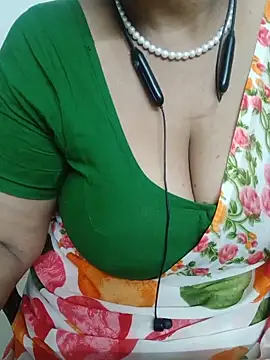 Reshma-09 webcam