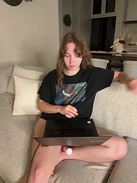 Sarahhh_xxx webcam