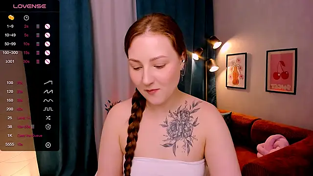 velvet_cherry_ webcam