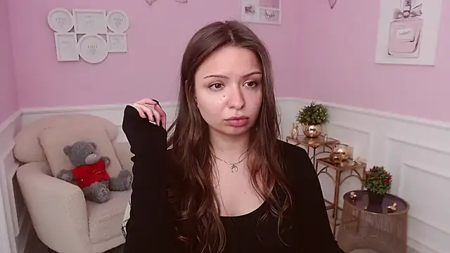 LucySkilar webcam