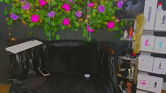 Sweett_Mollyy webcam