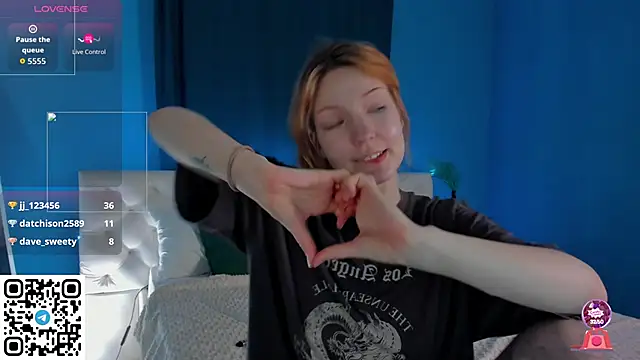 Linablueeyed webcam