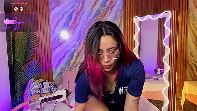 kristen_tay webcam