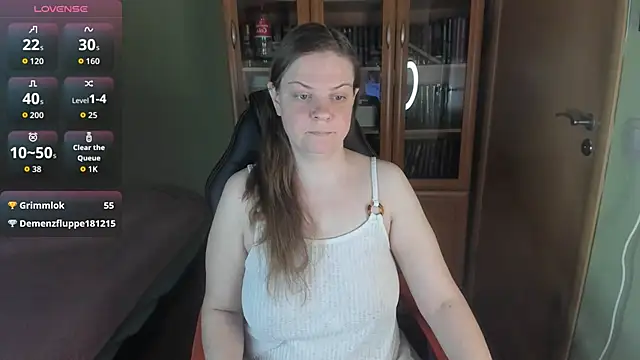 MiaLores webcam