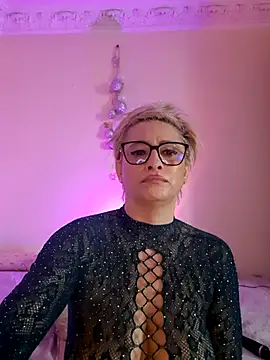 LunaBlaise webcam