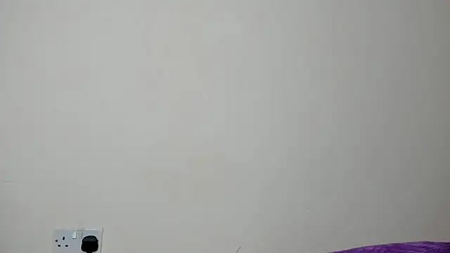 Real_Slim_Thick webcam
