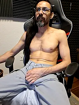 Youreherewithme webcam