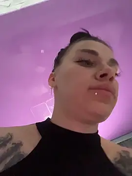 Queen_of_pain webcam
