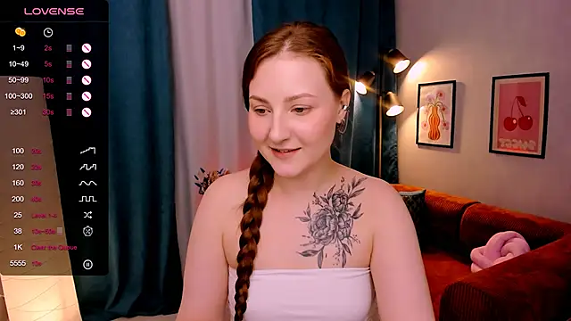 velvet_cherry_ webcam