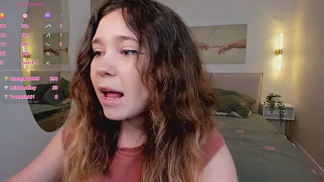 Lina_Glow webcam