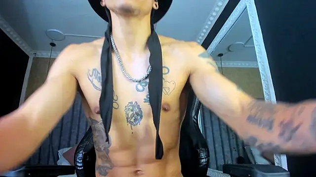 DanteLuxx webcam