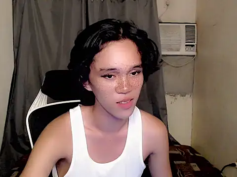 urnaughty_paul webcam