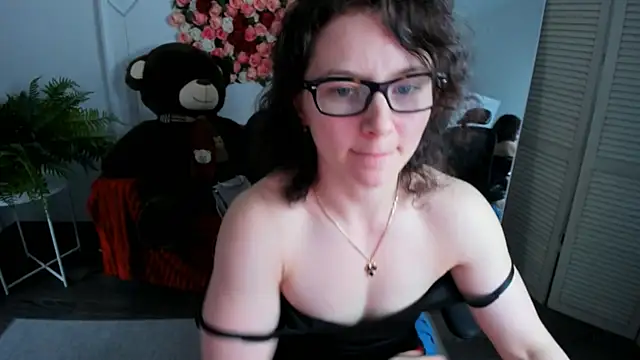 AureliaGleam webcam