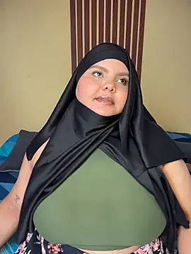 _Shara_Handal_