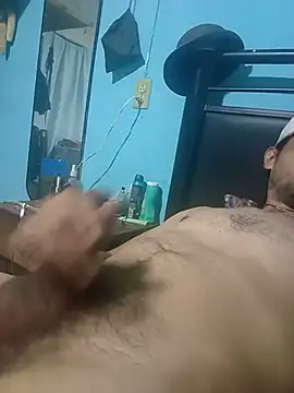 Tututu17@xh webcam