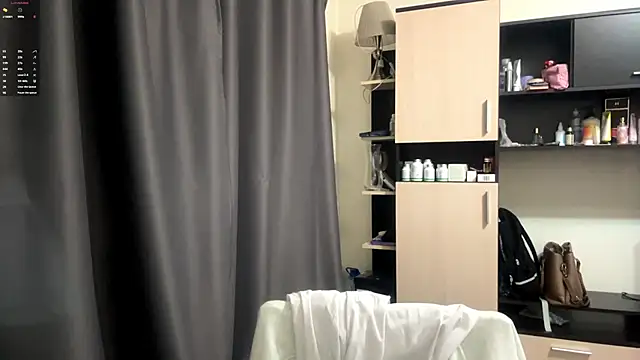 AquilineOrites webcam