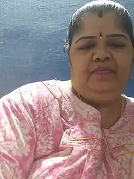 tamilthanushri webcam