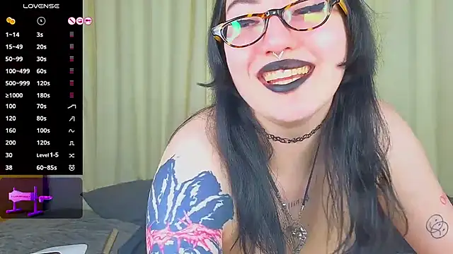 dario_doll__ webcam