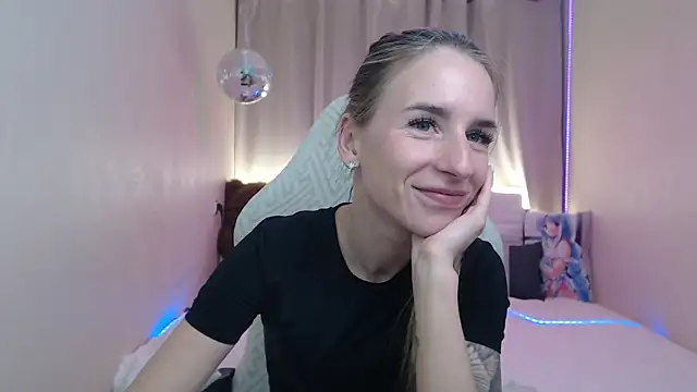 DeboraHorny webcam