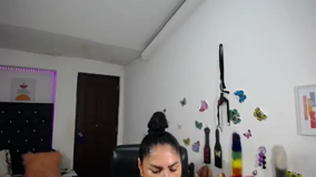 mature_bigboobs10 webcam