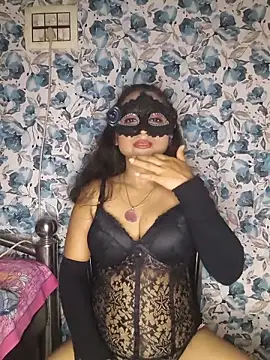 _DesigirlRoshni webcam