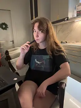 Sarahhh_xxx webcam